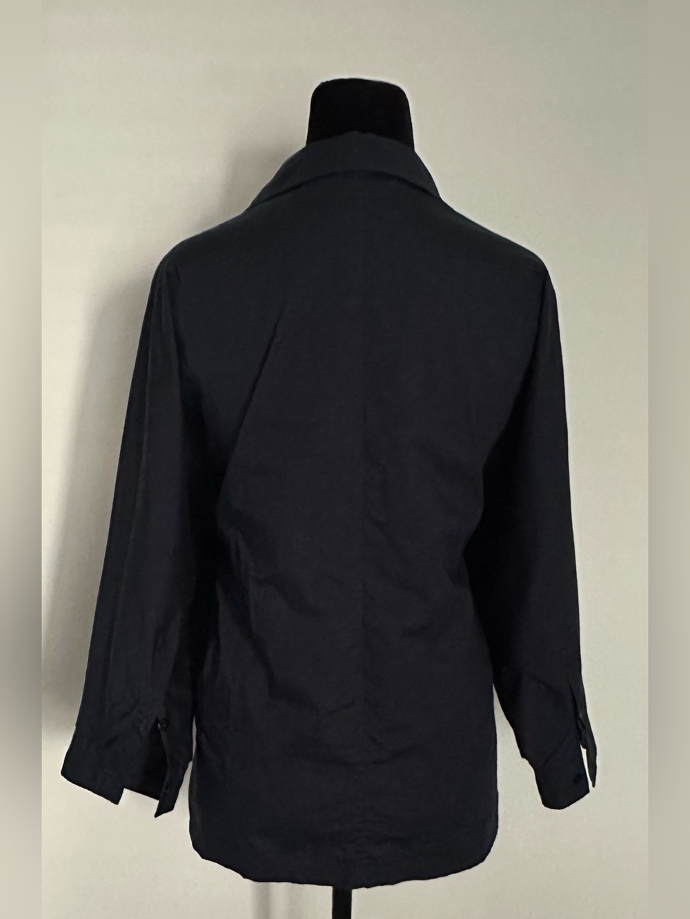 MaxMara Navy Relaxed Button-Front Blouse - Picture 3 of 13